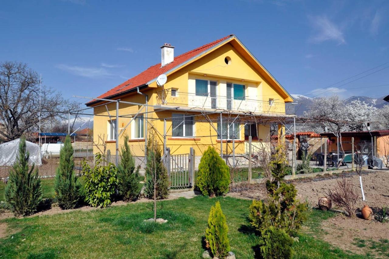 в с. габарево, долината на розите. * Gabarevo