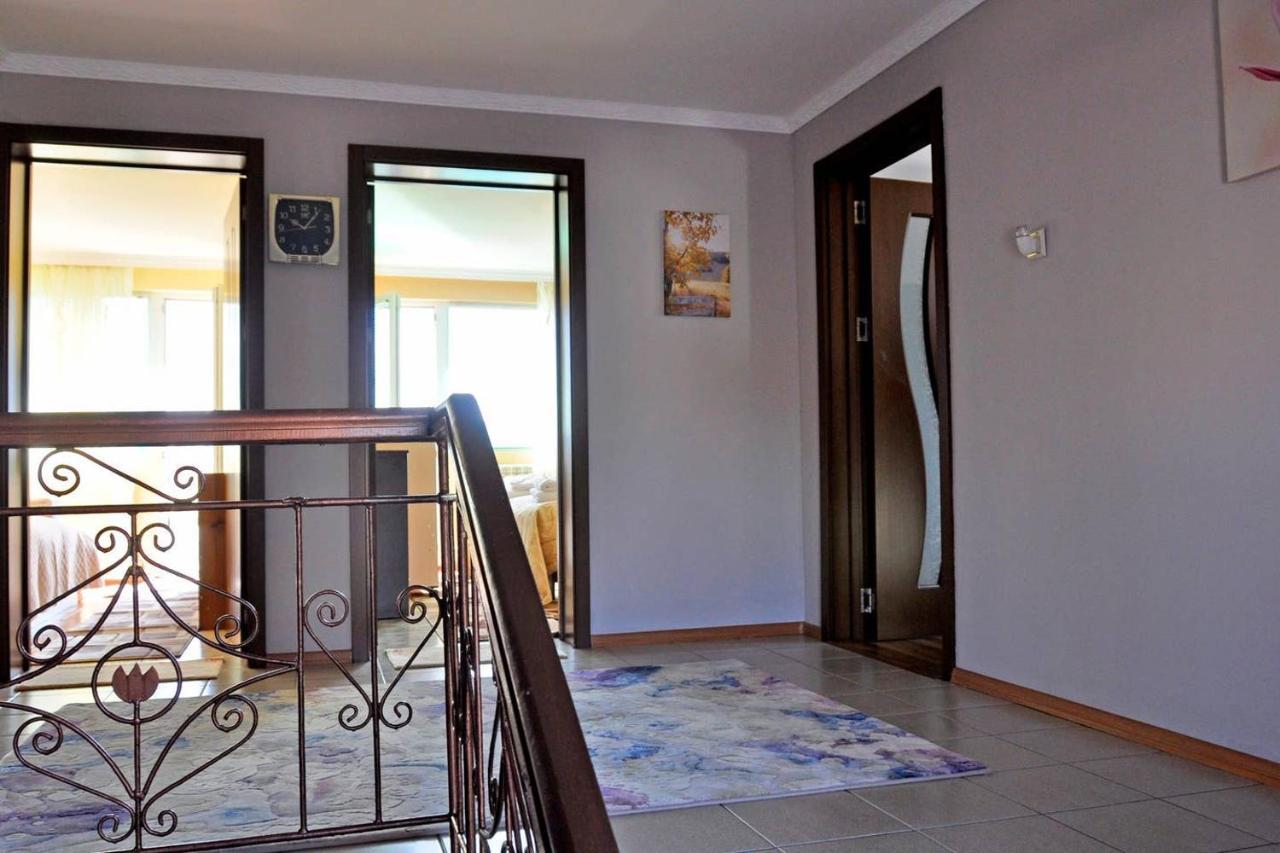 Villa в с. габарево, долината на розите.